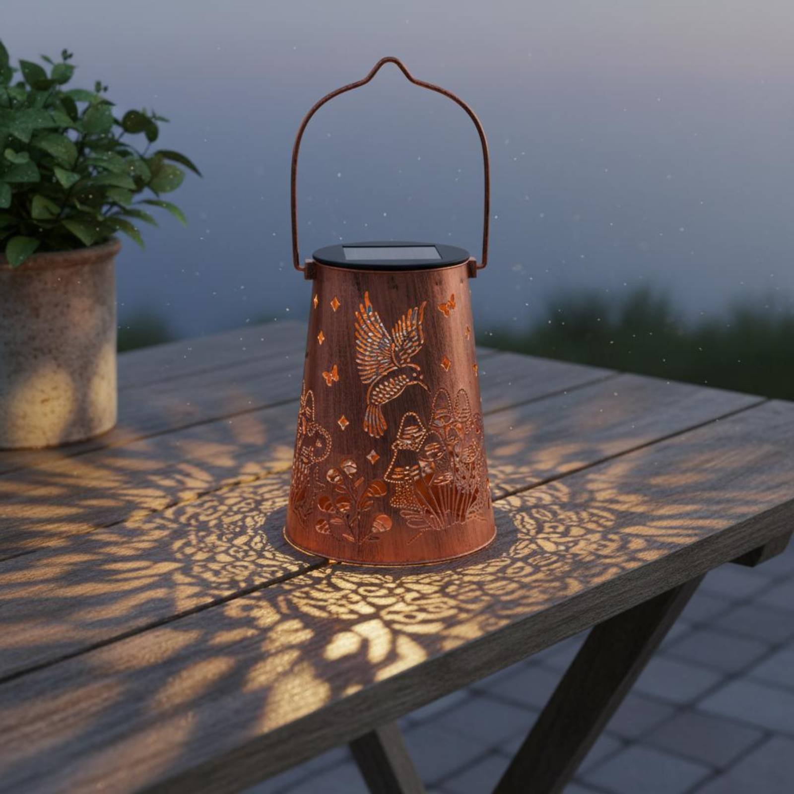 Floral Garden Lantern Pattern  - огляд і ціна Solar Garden Light